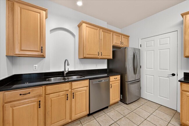 Building Photo - 14337 San Paolo Ln