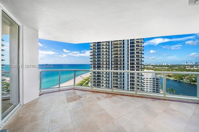 Building Photo - 4779 Collins Ave