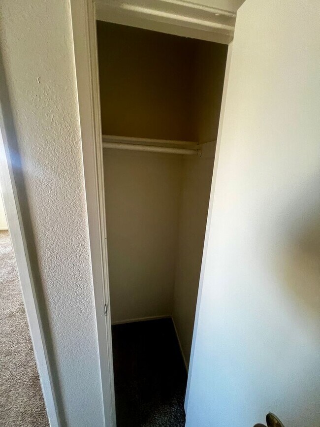 Building Photo - 73796 Cactus Dr