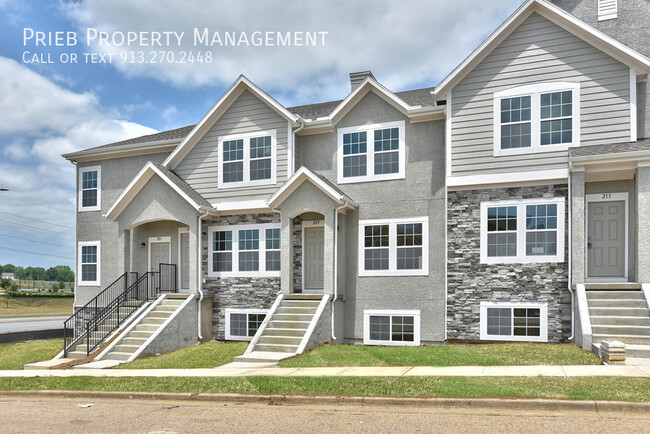 Building Photo - Prairie Haven Townhomes - Available Februa...