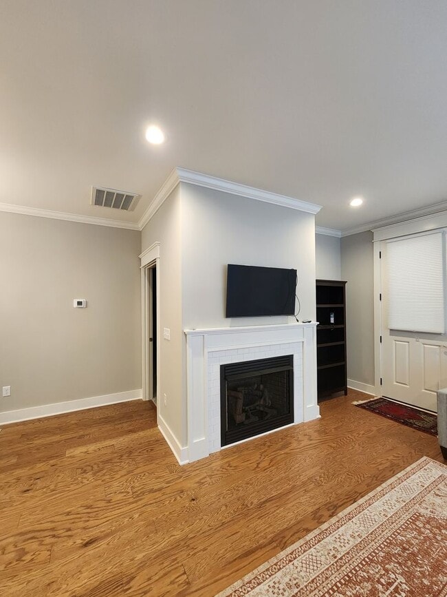Building Photo - Black Mountain-Sweet Birch Commons***