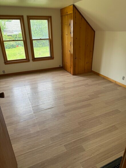 Bedroom - 168 N Moore St
