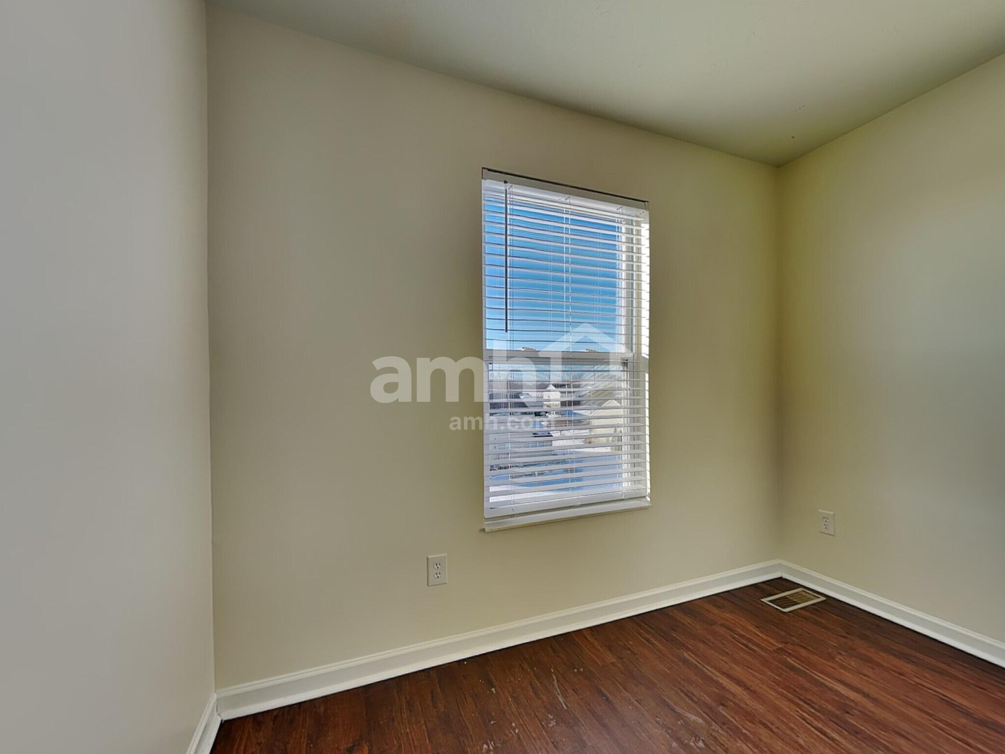 Building Photo - 363 Gatewood Ct