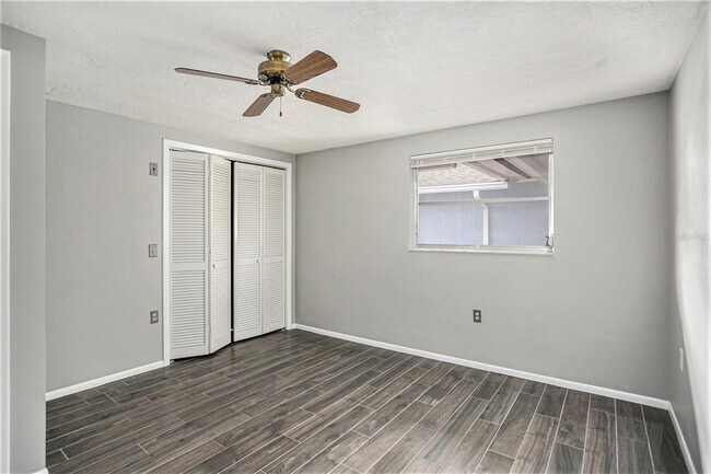 Building Photo - 1109 E Boyer St