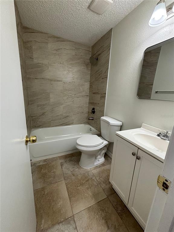 Building Photo - 4008 W Laurel St