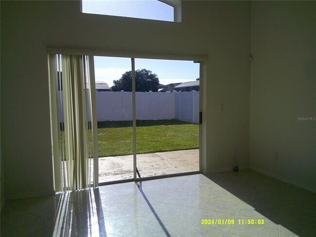 Building Photo - 2612 Walden Ct