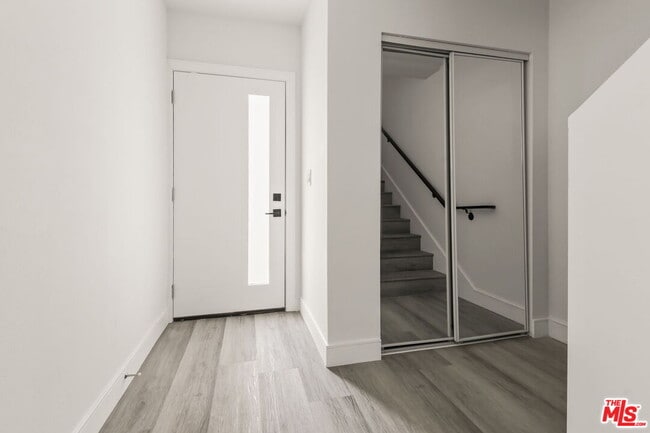 Building Photo - 2938 West Blvd