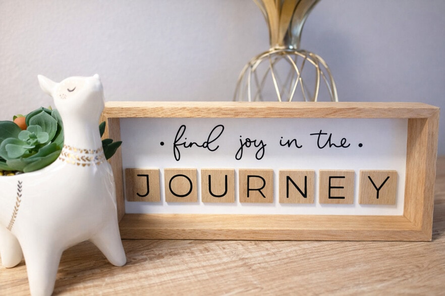 Building Photo - 11423-11425 5 Cedars Rd