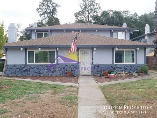 Primary Photo - 5742 Blachly Way