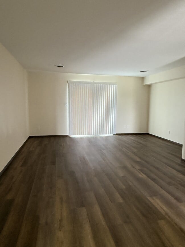 Building Photo - 2600 Adams St