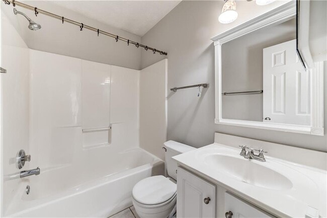Building Photo - 3171 Avensong Village Cir
