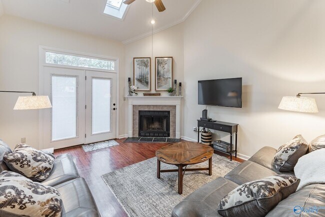 Building Photo - 10028 Meredith Ln SE