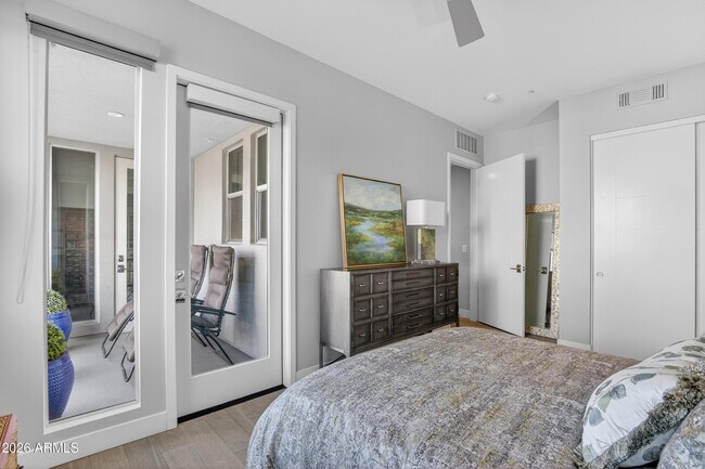 Building Photo - 16580 N 92nd St