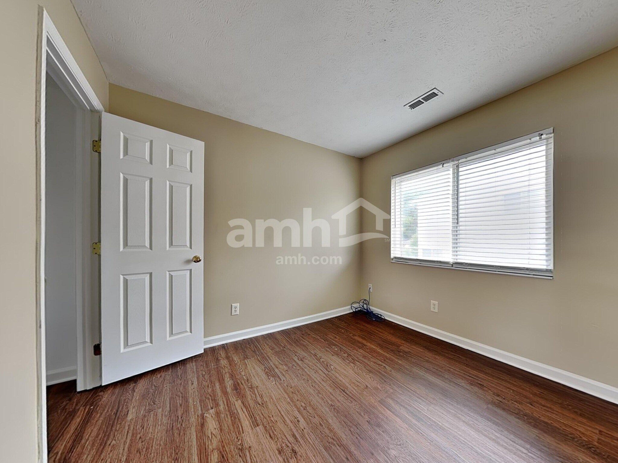Building Photo - 4239 King Bird Ln