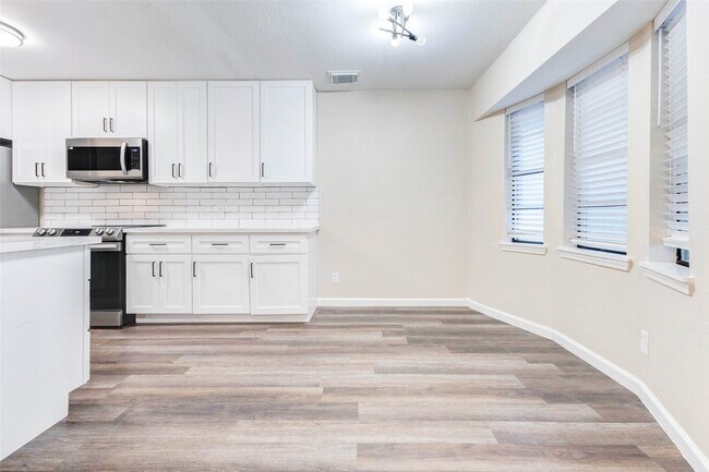 Building Photo - 11222 Sagepark Ln