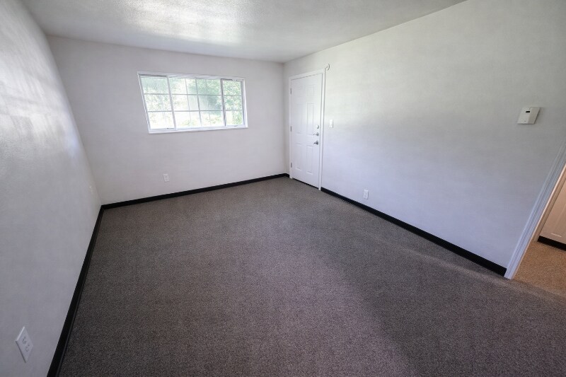 Building Photo - 510 E Pittsburgh McKeesport Blvd