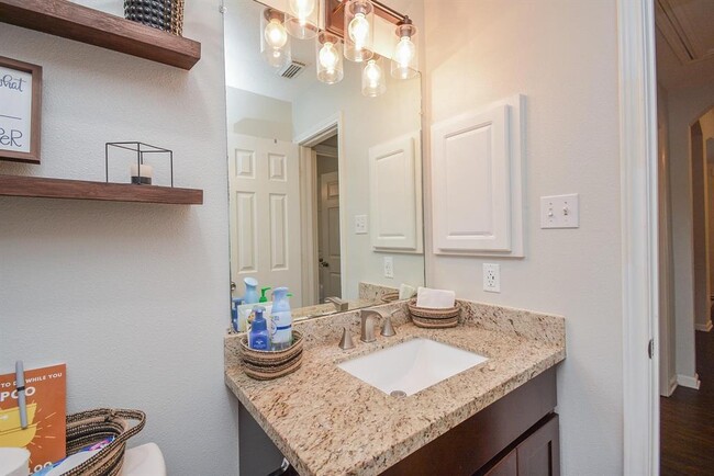 Building Photo - 22442 Highfield Ridge Ln