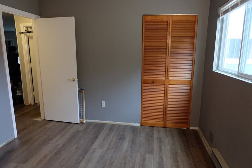 2nd bedroom - 189N Capitol Hill Dr