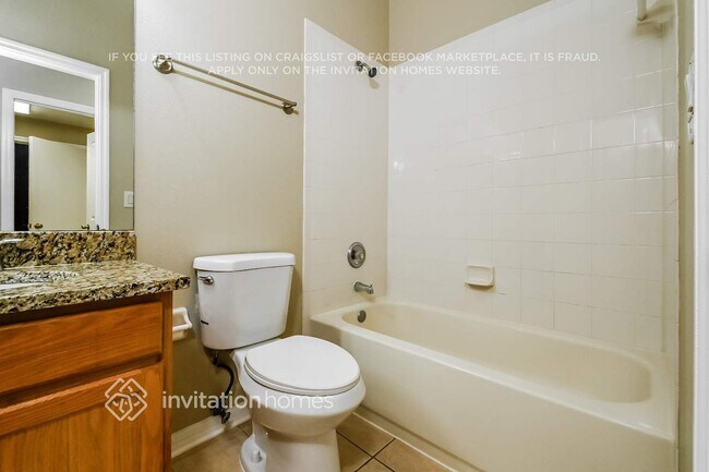 Building Photo - 6638 Cambridge Park Dr