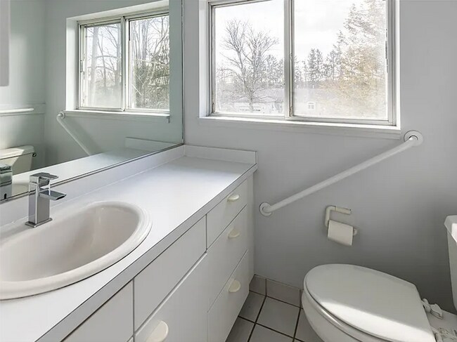 Building Photo - 7520 Spectrum Way