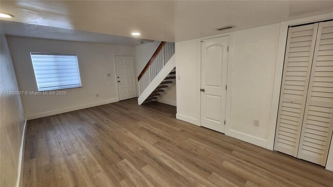 Building Photo - 8252 NW 6th Terrace