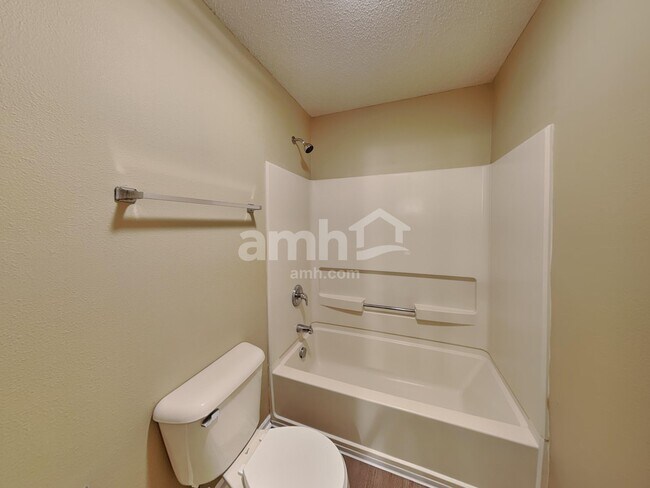 Building Photo - 10709 McClain Dr