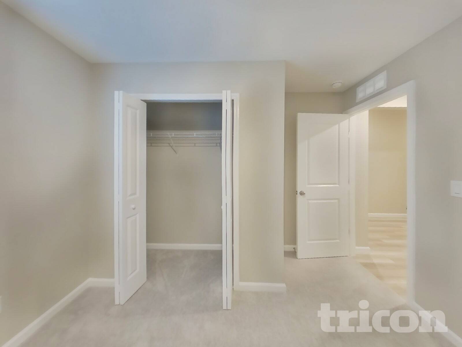 Building Photo - 7729 Hollenbeck Wy