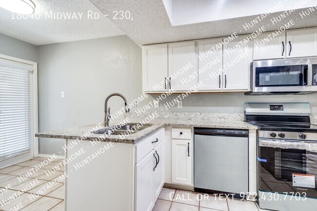 Building Photo - 18040 Midway Rd