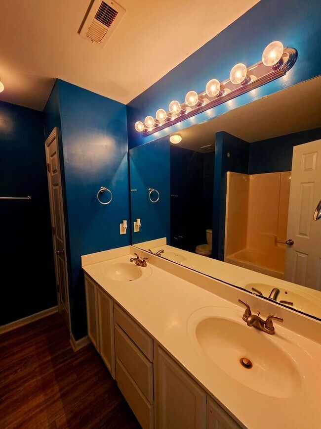 Building Photo - 2 BD 1.5 BA in Carolina Forest