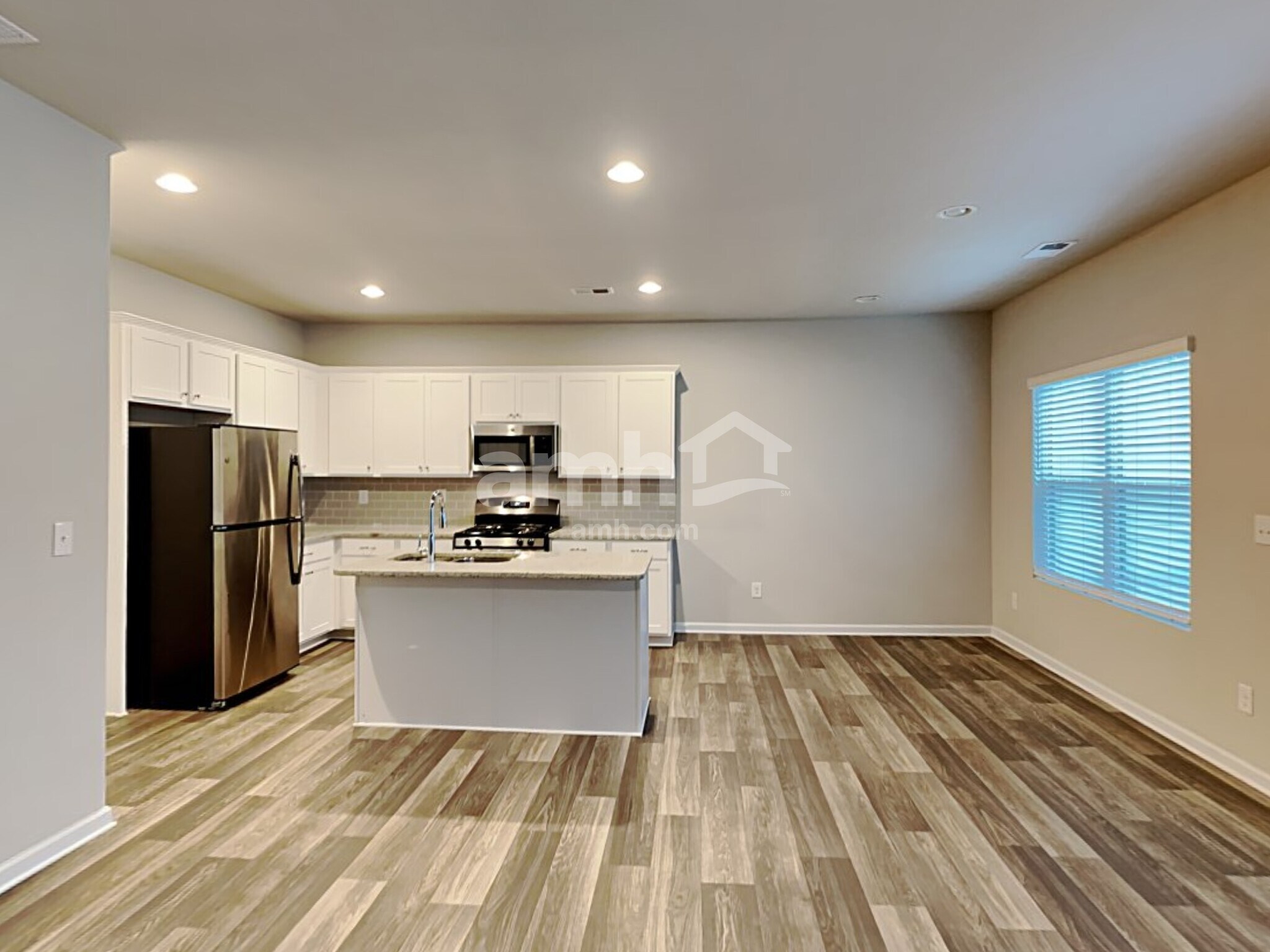 Building Photo - 373 Winston Cir