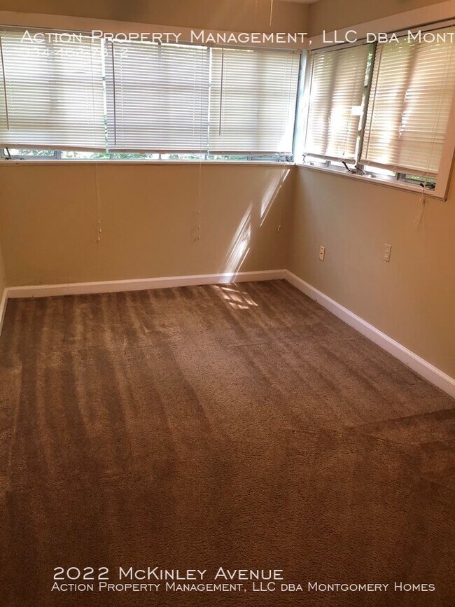 Building Photo - 2022 Mc Kinley Ave