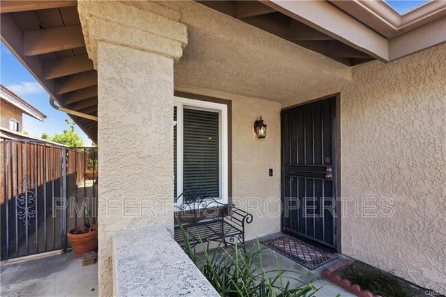 Building Photo - 7175 Summerfield Pl