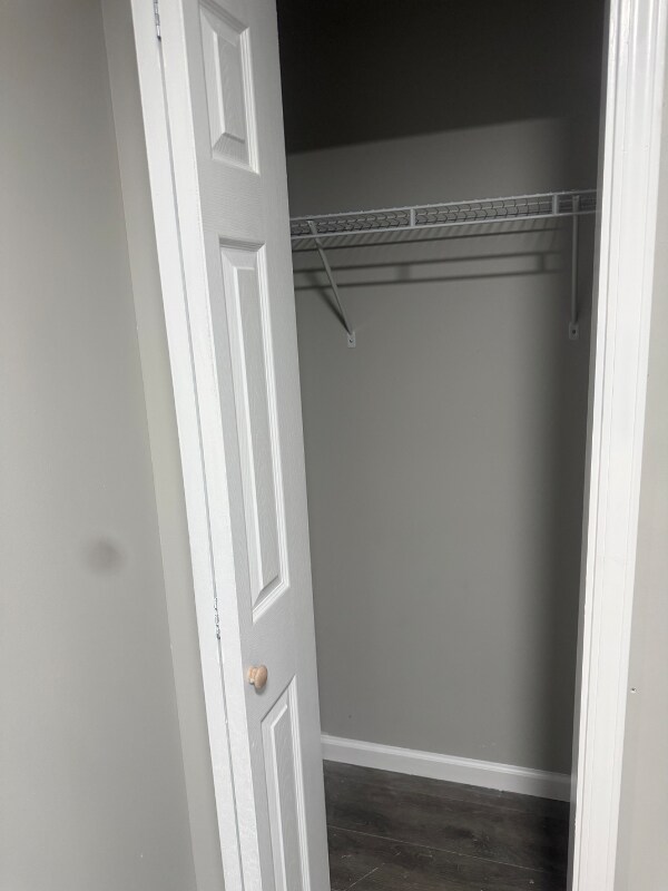 Building Photo - 3568 3rd Ave