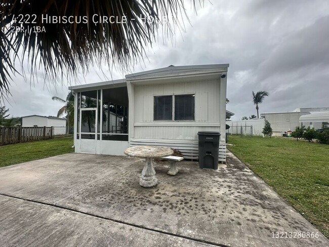 Primary Photo - Beautiful 2/1 Mobile Home in West Palm Beach