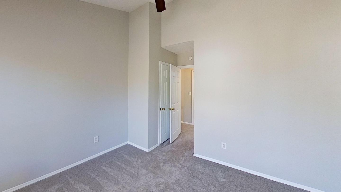 Building Photo - Spacious Lithonia Gem in a Quiet Community