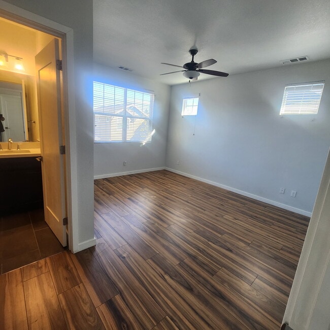 Building Photo - 2316 Dancing Penny Way