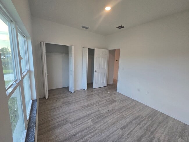 Building Photo - Brand New 2/2/1- Great SW Lehigh Acres Loc...