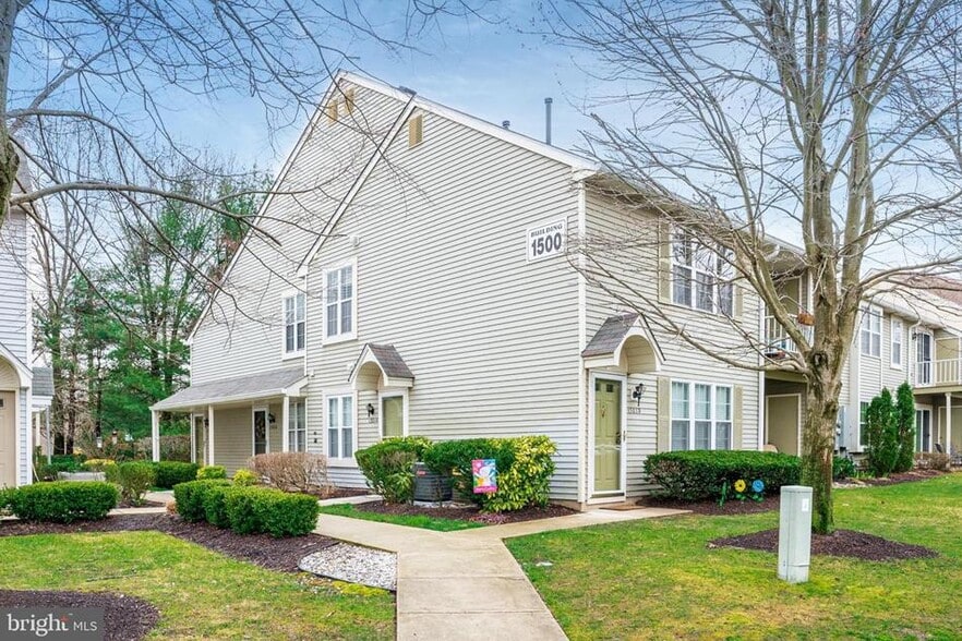 Building Photo - 1504 Ralston Dr