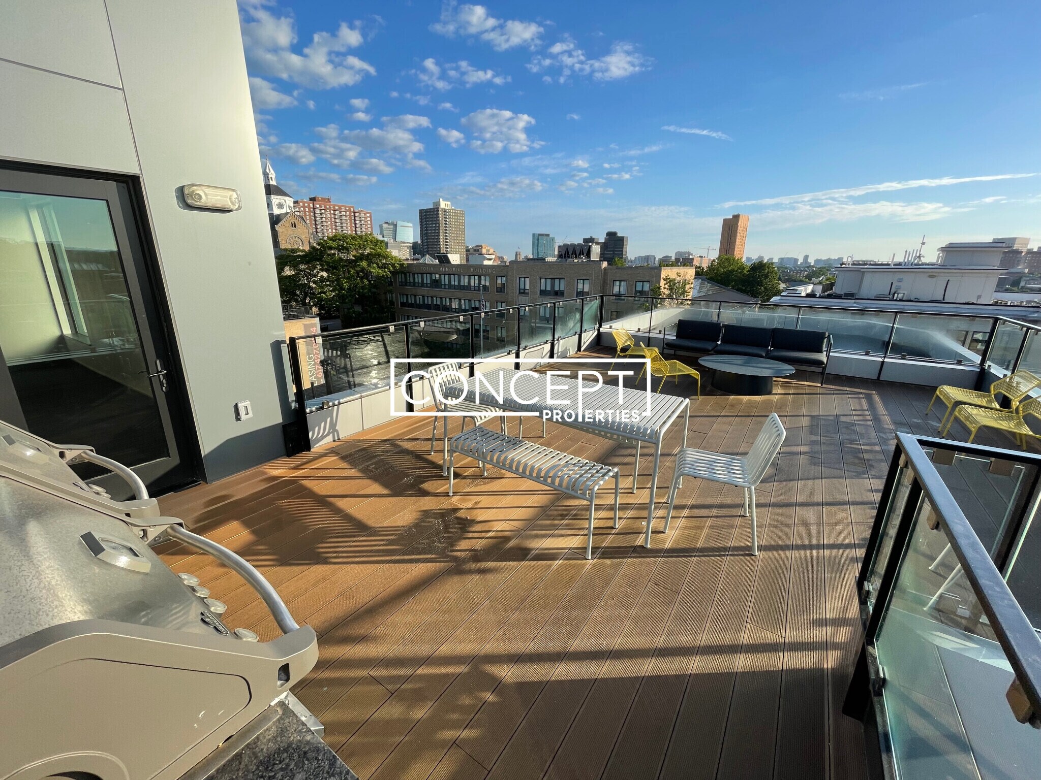 Building Photo - 1 Sewall St