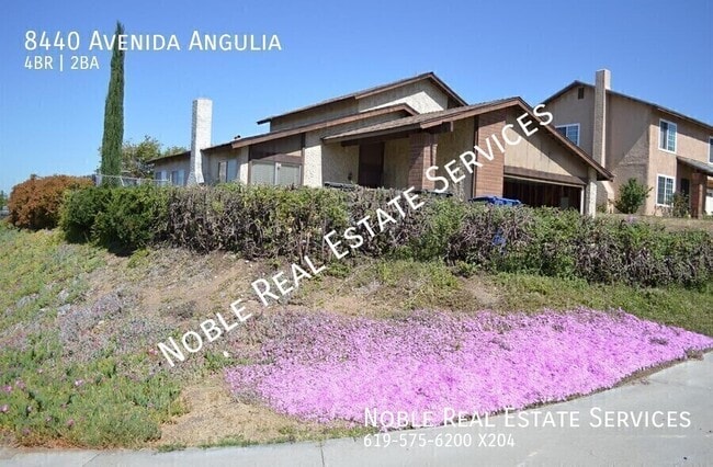 Building Photo - 8440 Avenida Angulia