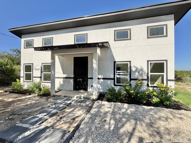 Building Photo - 227 Canyon Springs Dr