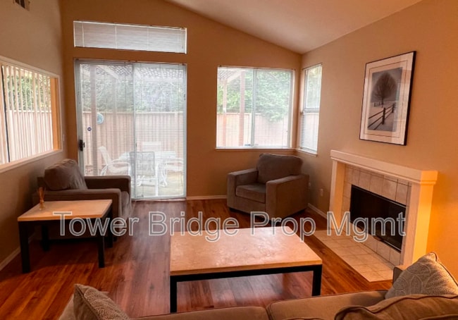 Building Photo - 8214 Wild Tree Pl