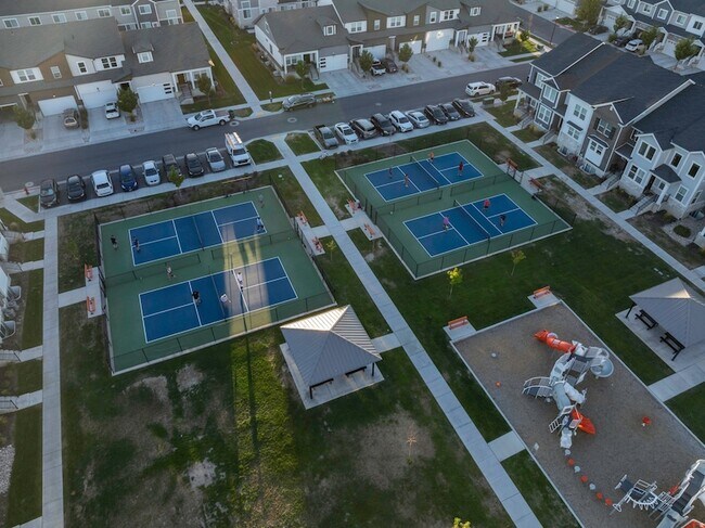 Building Photo - 1429 N 3600 W