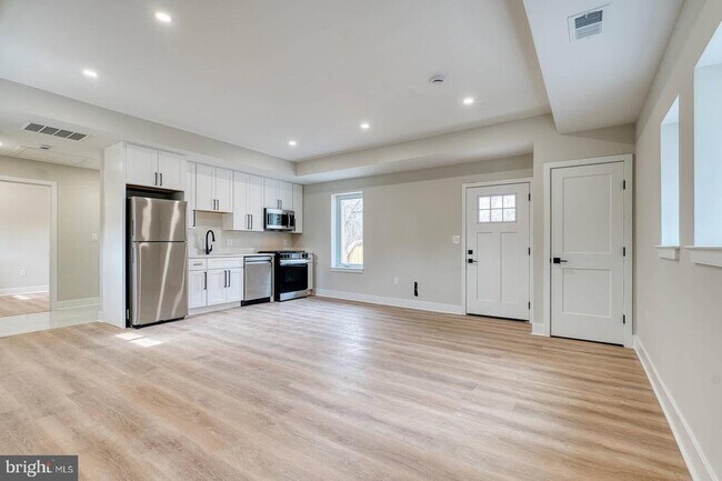 Building Photo - 9300 Riggs Rd