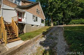 Building Photo - 259 Woodbine Ave