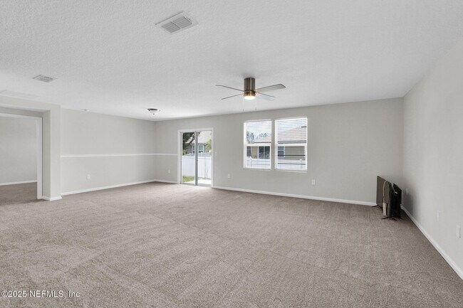 Building Photo - 1983 Pebble Point Dr