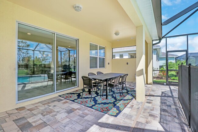 Lanai - 14578 Tropical Dr