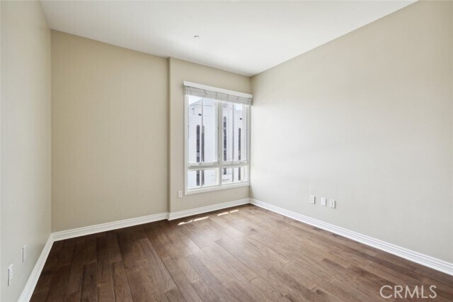Building Photo - 619 Caruso Ave