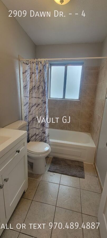 Building Photo - 2909 Dawn Dr