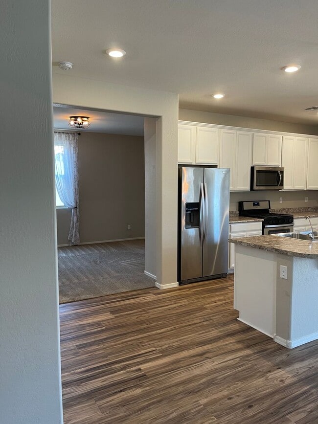 Building Photo - READY TO VIEW NOW! Recently Remodeled 3 Be...